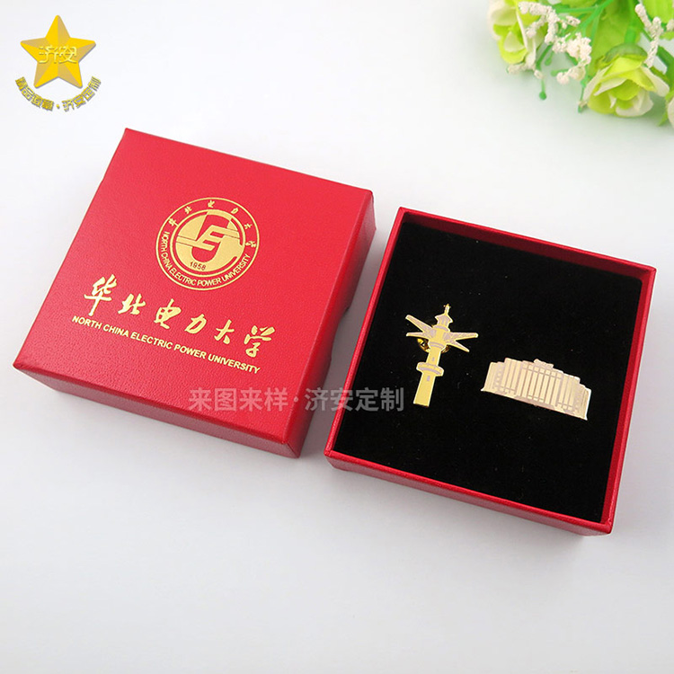 學校(xiào)特色建築紀念徽章禮品禮盒,不規則形狀校(xiào)徽